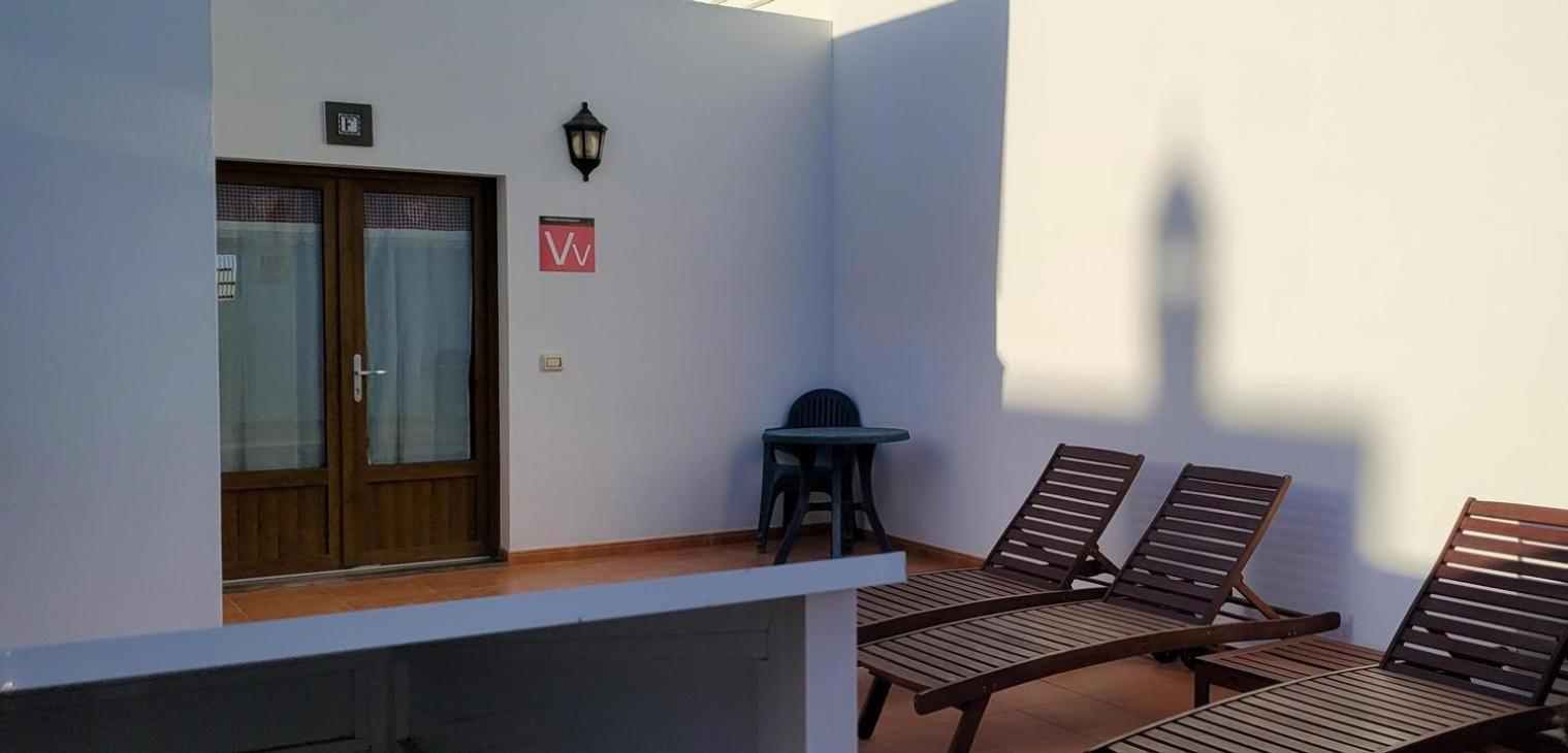 Apartamentos Flor Caleta de Sebo Exteriér fotografie